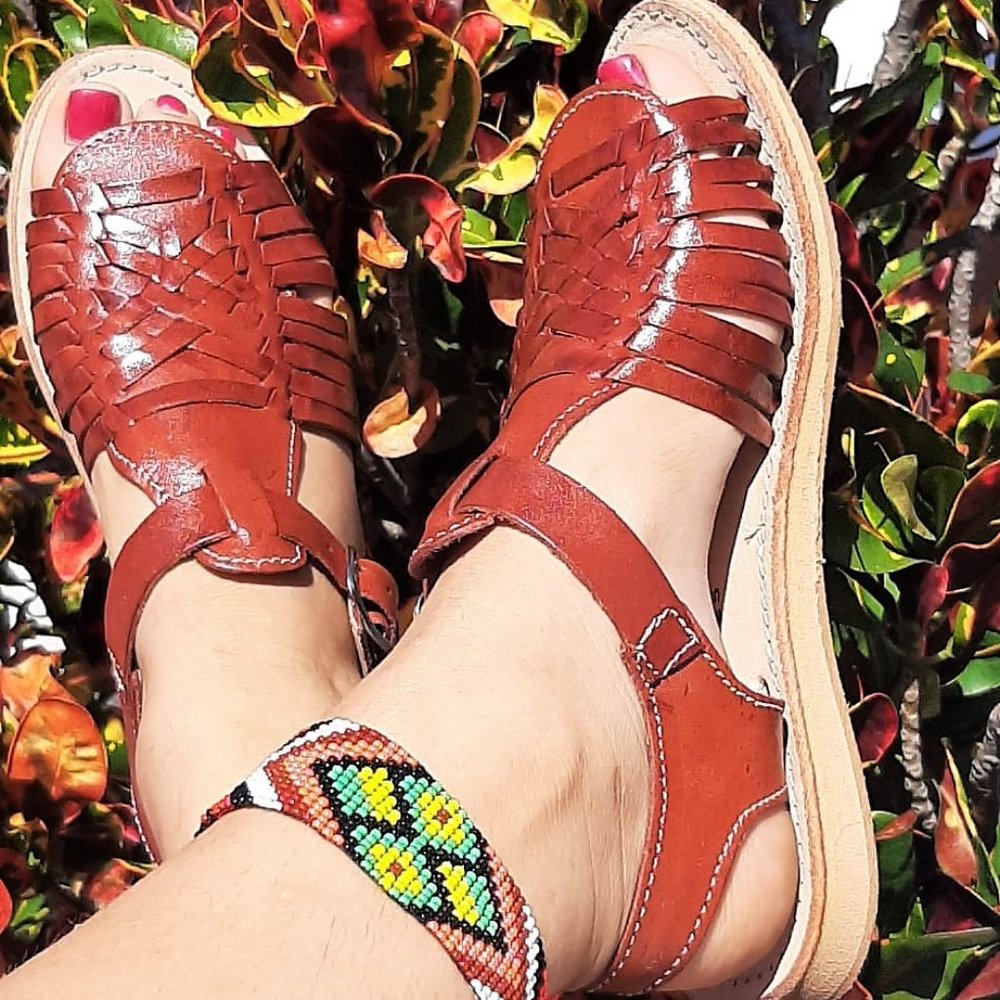 Traditional Leather Huaraches (Brown)